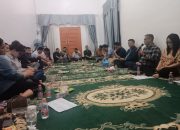 Natal PKK BRI Kanca Perdagangan: Wujud Kepedulian melalui Tali Kasih Sembako