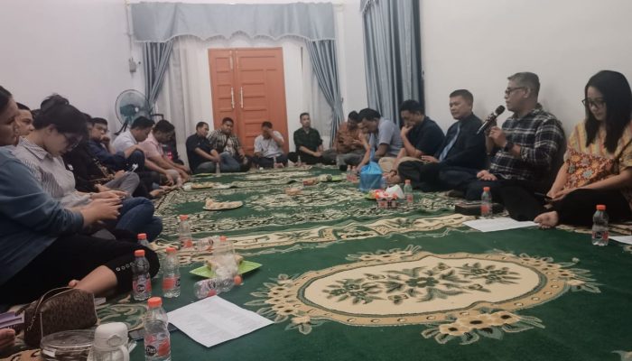 Natal PKK BRI Kanca Perdagangan: Wujud Kepedulian melalui Tali Kasih Sembako