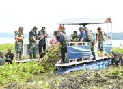 Sinergitas Memelihara Kelestarian Danau Toba, Bupati Samosir: Eceng Gondok dapat Menambah Mata Pencaharian Masyarakat