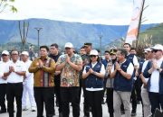 BERSAMA WAMEN PARIWISATA RI DAN GUBSU, BUPATI SAMOSIR CANANGKAN GERAKAN WISATA BERSIH DAN LAUNCHING VISIT SAMOSIR YEARS 2025-2026