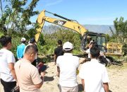 MULAI DIKERJAKAN, WABUP MONITORING LANGSUNG PEMBUKAAN JALAN PANGURURAN BYPASS
