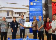WABUP ARISTON TUA SIDAURUK TERIMA PENGELOLAAN SEMENTARA IPLT