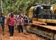 Bupati Bersama DPRD Humbahas Tinjau Rehabilitasi Jalan Vital di Sijamapolang, Wujudkan Akses Pendidikan dan Pertanian Lebih Lancar