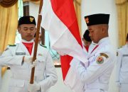 Bupati Humbahas Kukuhkan 30 Anggota Paskibraka 2025, Siap Kibarkan Merah Putih di HUT ke-80 RI