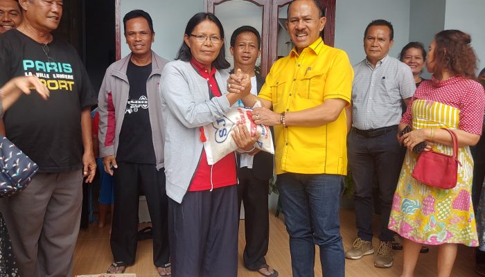 Dr. Maruli Siahaan Salurkan Bantuan kepada Korban Banjir di Kecamatan Sunggal