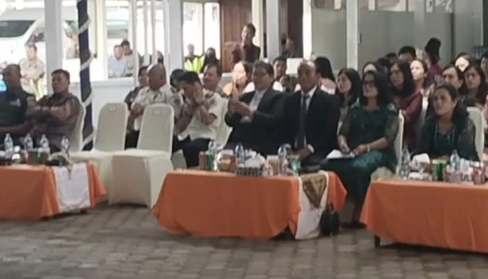 Bupati Samosir Tidak Hadir di Open House, Ini Penjelasan Dinas Kominfo… .