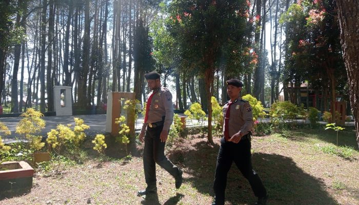 Jaga Kenyamanan Wisatawan, Polres Humbahas Tingkatkan Patroli Wisata
