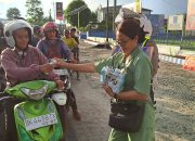 Bhayangkari Cabang Simalungun Bersama Istri Forkopimda Bagikan Ratusan Takjil, Pengendara Haru dan Berterima Kasih