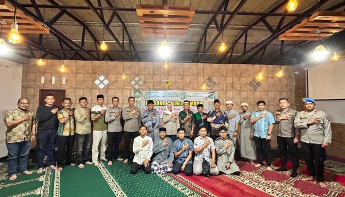 Polres Samosir Gelar Buka Puasa Bersama dan Santuni Anak Yatim di Asrama Polres