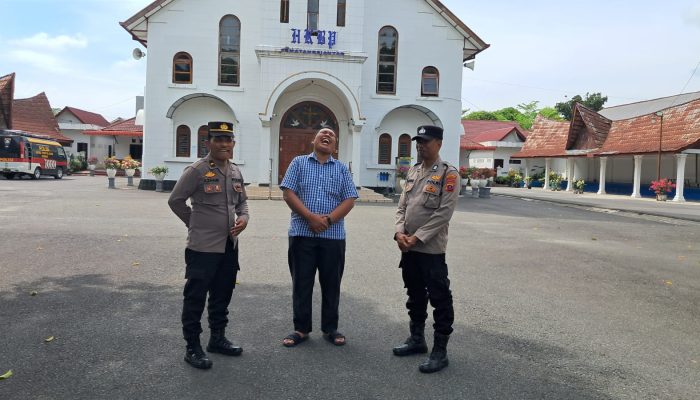 Sat Binmas Polres Pematangsiantar Sambang Kamtibmas dan Silaturahmi ke Tokoh Agama Kristen