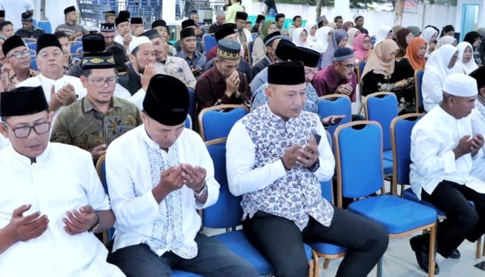Acara Khataman Qur’an Majelis Taklim Sahabat Qur’ani: Bupati Simalungun Mendorong Terjemahkan dan Amalkan Al-Qur’an