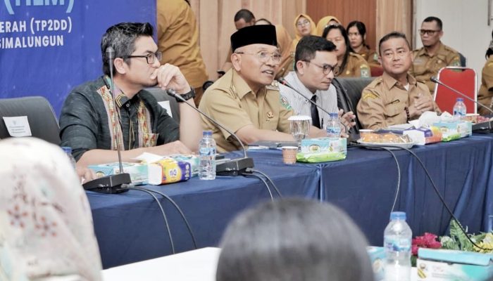 Pemkab Simalungun Perkuat Digitalisasi dan Evaluasi PAD Triwulan I 2026