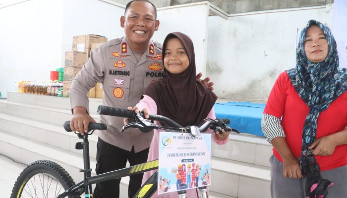 302 PERSONEL POLRI KAWAL MAY DAY SIMALUNGUN, SERIBU BURUH SUARAKAN TUNTUTAN—KAPOLRES TURUN LANGSUNG