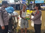 Kapolsek Siantar Utara Turun Langsung Bantu Warga, Pemulung di Patuan Nagari Terima Bantuan Sosial